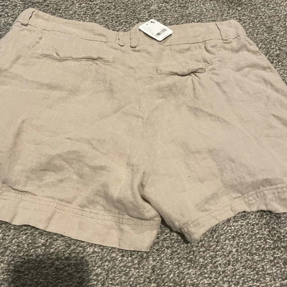 NWT Free People Chelsea Linen Shorts/Medium/Sand - Picture 7 of 8